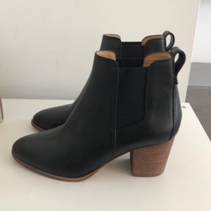 Madewell The Regan Boot black leather bootie - 10